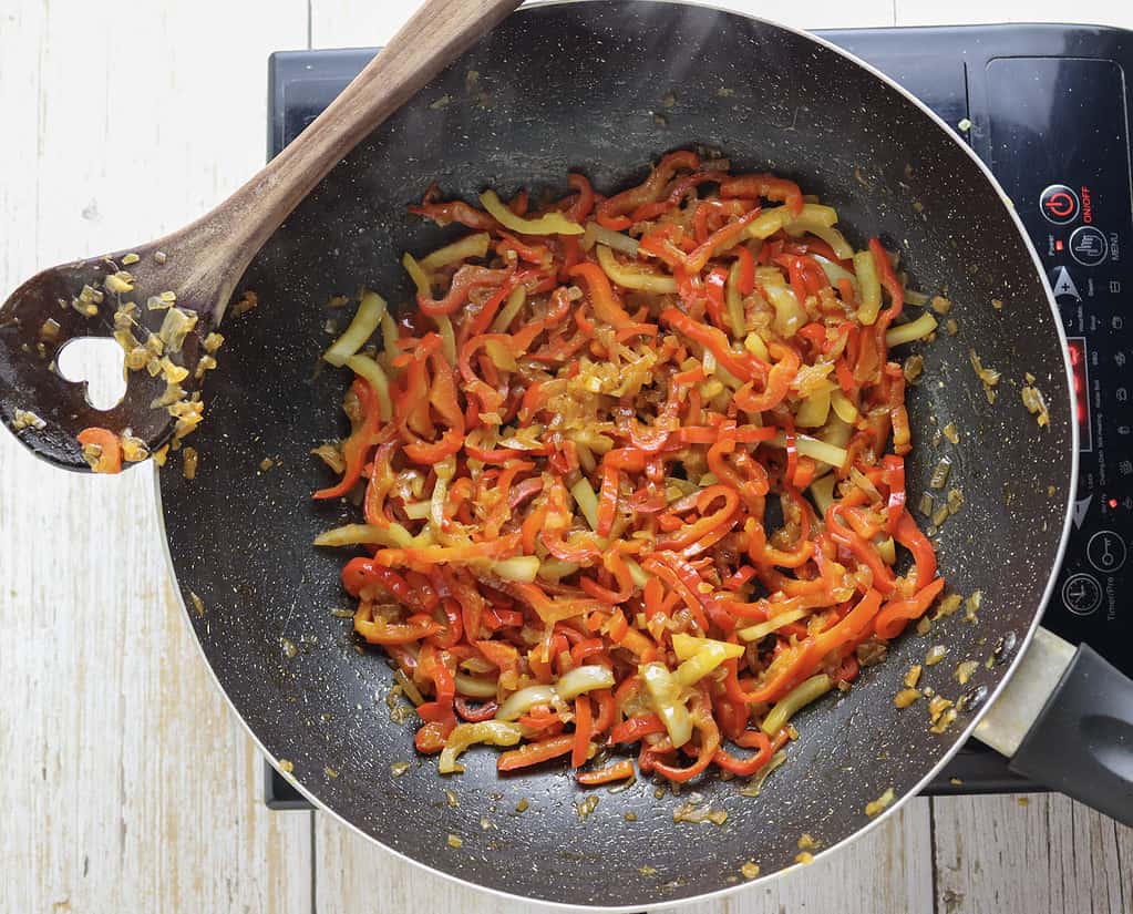 fried peppers for sataras stew