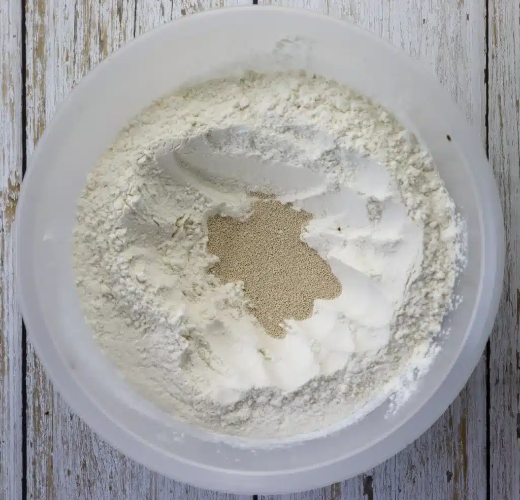 step 1: dry ingredients for a pizza dough