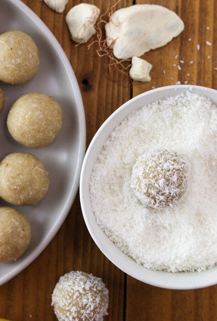 how to make rolled balls (bites) and how to roll them in desiccated coconut