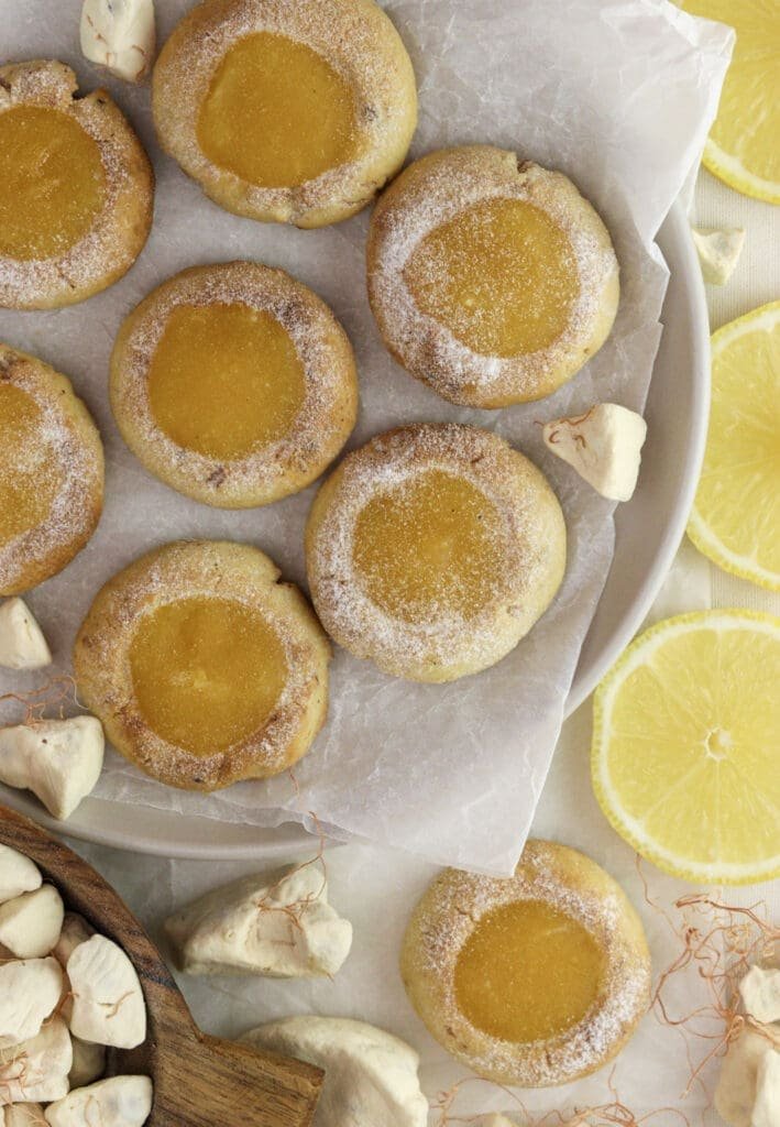 A plate with juicy lemon baobab cookies ready to be served