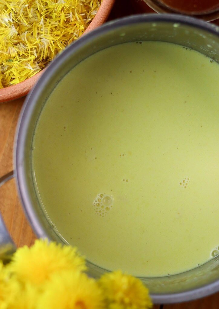 Heavy cream heated, with infused honey and a teaspoon of turmeric.